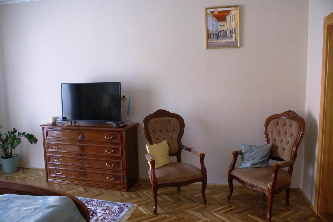 Parva Villa Miskolc Exterior photo